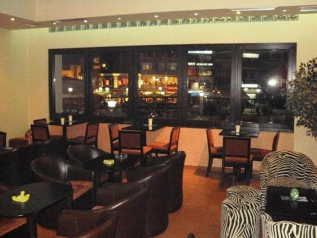 Astoria Hotel Traditional Комотини Экстерьер фото